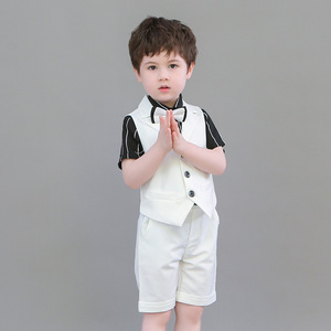 I bei padroni di casa dei ragazzi del fiore estivo mostrano i costumi dei vestiti dei bambini - Product Image 2