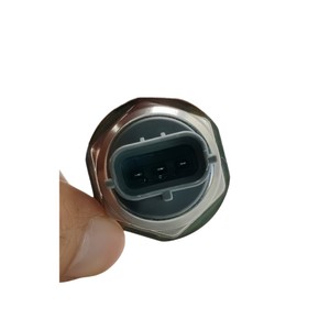 Sensor de Presión Common Rail 0-1000 Bar Roscado M16x1.5 para Sistema de Combustible de Motor Diésel - Product Image 1