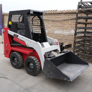 Мини-погрузчик на гусеничном ходу с бензиновым двигателем, грузоподъемность 9 тонн, гарантия 1 год, напрямую от производителя, с сертификатом CE - Product Image 2