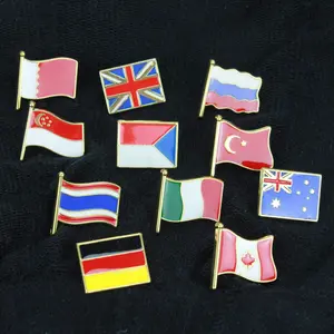 Manufacturer Souvenirs Country Flag Map Gold Plate Soft Enamel Brooch Hat Clothes Tie Scarf Button Pin Badge Lapel Pins