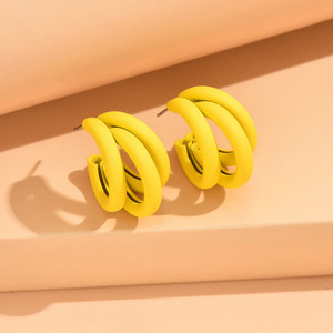 Pendientes de moda de oreja de tres anillos de gran tamaño escalonados simples de verano coreanos japoneses - Product Image 4
