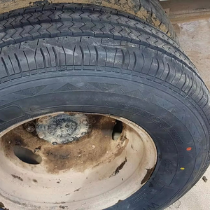 Roues et pneus de voiture de tourisme LTR Light Truck <span class=keywords><strong>R16C</strong></span> 225/<span class=keywords><strong>65</strong></span> 225/75 <span class=keywords><strong>235</strong></span>/<span class=keywords><strong>65</strong></span> Qualité supérieure Acheter des pneus radiaux semi-acier de Chine - Product Image 1