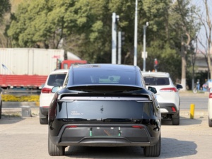 <span class=keywords><strong>Tesla</strong></span> <span class=keywords><strong>Model</strong></span> Y 2025 RWD, Électrique, 299 ch, Autonomie de 593 km, <span class=keywords><strong>3</strong></span> 941 milles, Conduite à gauche - Product Image 3