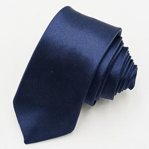 Yiqun Silk Bright Face Color sólido Hombres <span class=keywords><strong>y</strong></span> mujeres Formal Business Red Black Tie Hand Type 5/8cm - Product Image 3