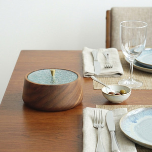 Caja de madera maciza de estilo chino para repostería, contenedor de almacenamiento redondo con tapa de cristal color nogal para uso decorativo en el salón del hogar - Product Image 2
