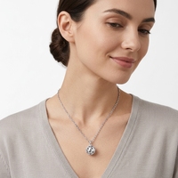 Collar con Colgante de Bola Redonda Perforada, Estilo Minimalista Premium, Cadena para Clavícula para Mujer, Uso Diario, Entrega Rápida