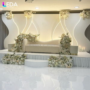 ฉากหลังงานแต่งงาน LEDA Luxury Amazing White Arch 3D อะคริลิคโค้งมน สำหรับตกแต่งเวทีงานแต่งงาน - Product Image 3