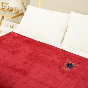 <b>Fleece</b> Blanket Twin Size for Bed, Super Soft and Warm, All Season Use, Cozy, Plush, Lightweight, 60x80 Inches Red - Product Image 2