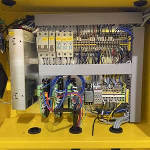 Machine d'emballage automatique de palettes haut de gamme avec entraînement à couple élevé, chargement rapide des sangles, emballage de boîtes en carton ondulé et de charges lourdes - Product Image 5