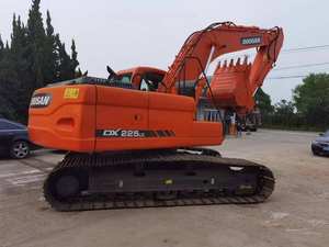 Excavadora de cadenas Doosan DX225LC 225 LCA original usada en Corea con 1 año de garantía en motor, bomba y propulsor - Product Image 6