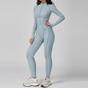 Mono deportivo de alta intensidad para mujer, de manga larga, para yoga, con media cremallera, cuello alto y cintura elástica frontal. - Product Image 2