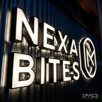 Enseigne 3D en acrylique étanche de qualité professionnelle avec lettres à LED frontales personnalisées pour la publicité automobile, hôtelière et de bâtiment