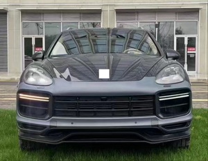 Accessoires de voiture kit de carrosserie de mise à niveau pour <span class=keywords><strong>Porsche</strong></span> <span class=keywords><strong>Cayenne</strong></span> 11-14 958.1 à 18 9Y0 pare-chocs turbo avec lumières kits aérodynamiques TKT - Product Image 2
