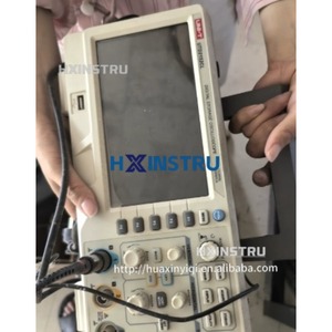 UNI-T UTD2152CL ออสซิลโลสโคปแบบดิจิตอลตั้งโต๊ะ H - Product Image 1