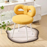 Chaise de maquillage moderne en tissu polaire Sherpa en forme de nœud, tabouret mignon pour le maquillage, chaise d'appoint à pieds en métal blanc pour chambre à coucher et dressing