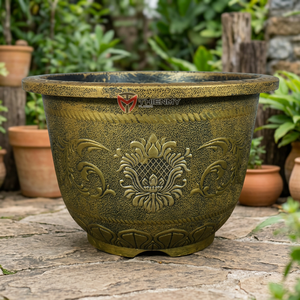Modern Round <b>Plastic</b> Garden Pot-Durable Lightweight Eco-Friendly Outdoor <b>Planter</b> - Product Image 3