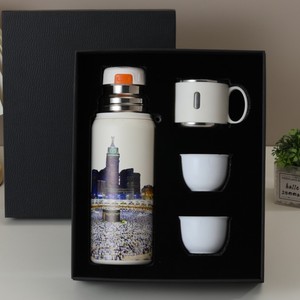 Large Capacity 5D Printed Flask Gift <b>Box</b> Set, 600ml <b>Bottle</b> with 75ml Small Cups 316SS for Gulf Market Gifts - Product Image 5