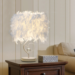 European American-style Heart-shaped Winged White Feather Bedside <strong>Table</strong> Lamp with USB/EU Plug Dimmable Metal Frame - Product Image 1
