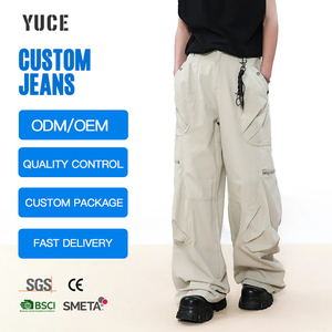 Pantalon cargo YUCE personnalisé pour homme avec fermeture éclair, en sergé 100 % coton tissé, multi-poches, non extensible - Product Image 1