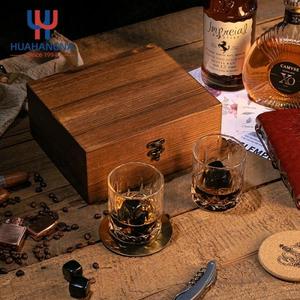 8 pierres à whisky réfrigérantes et 10 verres à whisky en cristal de 10 oz avec pinces pour cadeaux d'affaires - Product Image 2