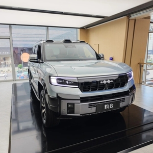 SUV Cinese a 5 Porte e <span class=keywords><strong>7</strong></span> <span class=keywords><strong>Posti</strong></span>, SUV di Grande Successo, <span class=keywords><strong>7</strong></span> <span class=keywords><strong>Posti</strong></span> di Medie-Grandi Dimensioni BYD Leopard 8 - Product Image 3