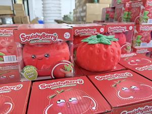 Juguete Blandito de Frutas Kawaii, Juguete Sensorial de Compresión Lenta con Forma de Fruta, Lindo Juguete Antiestrés para Aliviar el Estrés, Venta al por Mayor OEM ODM - Product Image 6