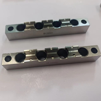 Matrices de presse à poinçonner et moules d'estampage en acier de haute qualité, poinçon triple lamellaire, du fabricant de Liaoning