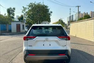 बिक्री के लिए प्रयुक्त कार थोक-हॉट बिक्री टोयोटा राव 4 5 सीट 2021 RAV-4 गैस - Product Image 6