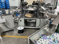 Machine d'assemblage automatique de pompes à vis pour émulsions et lotions, moteur importé, en fer et aluminium aéronautique, puissance 60KW, taille et couleur personnalisables