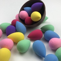 Mini Éponge de Maquillage Beauté Économique Multicolore Ultra Douce pour Fond de Teint Poudre Liquide