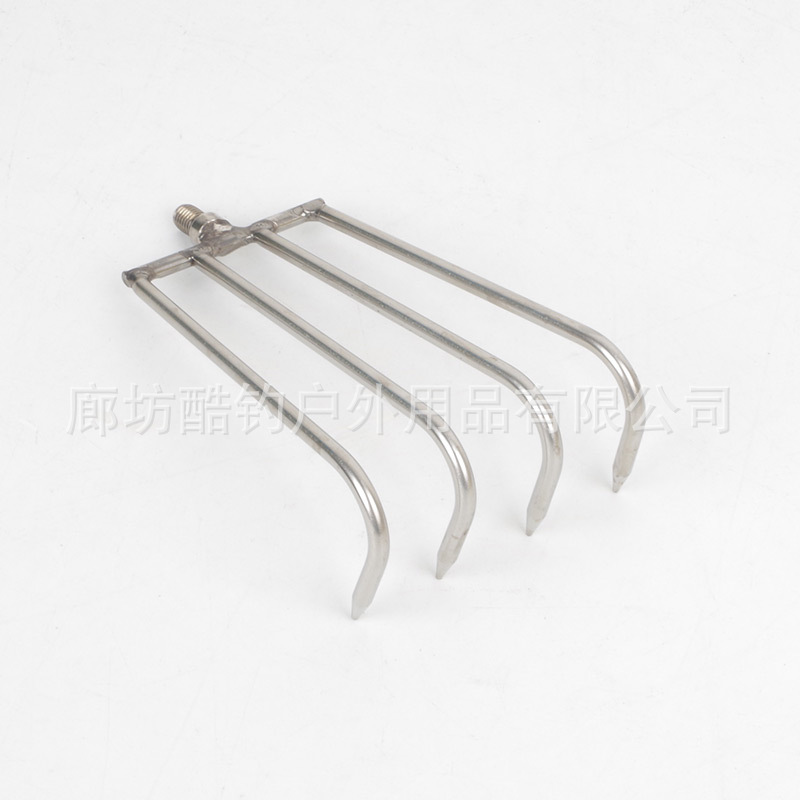 Tête de râteau à quatre dents