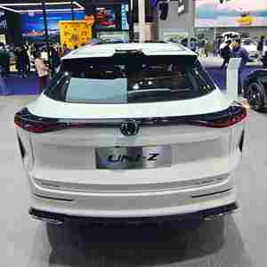Coche de segunda mano Changan PHEV 2026 UNI-<span class=keywords><strong>Z</strong></span>, SUV de 5 puertas y 5 plazas, dirección hidráulica, E-CVT, tracción delantera, volante a la izquierda, vehículo de nueva energía UNI-<span class=keywords><strong>Z</strong></span> - Product Image 6