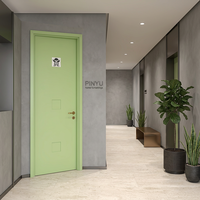 Armoire en bois massif à panneaux encastrés vert clair mat pour chambre à coucher, chambre d'hôtes, unité de porte intérieure