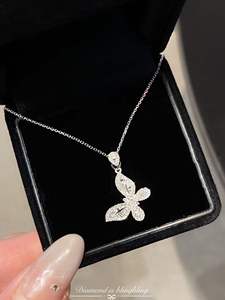 Xinfly 2026 Nuevo Colgante de Mariposa de Lujo en Oro de 18K con Diamantes Naturales, Joyería Fina de Moda para Mujer, Colgante para Bodas y Fiestas - Product Image 3