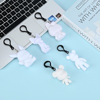 Nouveau Style 6.8cm 8cm Blanc Embryon Graffiti Porte-clés 3D Résine Ours Porte-clés pour Peinture Fluide