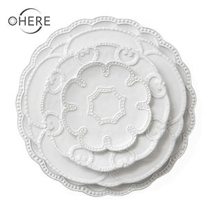 Juego de platos en relieve personalizados, juego de platos de cerámica occidental <span class=keywords><strong>para</strong></span> restaurante, hotel, corte británico, vintage, carne, vajilla - Product Image 1