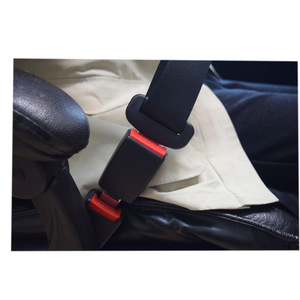 <b>Seatbelt</b> <b>Extender</b> 2.1-2.2Cm Wide 3Cm Long Car Safety Buckle Lock For <b>Seatbelt</b> Extension Three Colors Available - Product Image 4