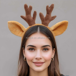 Broche Navideño Para Mujer Y Hombre, Alfiler De Ciervo, Diamant De Imitación, Malte Rojo, Sombrero Y Calcetin, Joyería De Moda, Invierno, Año Nuevo - AliExprs 36