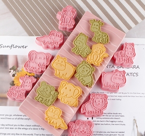 ชุดที่ตัดคุ้กกี้พลาสติกธรรมชาติ3D สัตว์ทำจากหญ้าฝรั่น8ชิ้น/กล่องมีตราประทับคุกกี้รูปลิงช้างสิงโต - Product Image 2