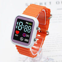 Montre carrée LED tendance et cool en gros, montre électronique pour étudiants, montre à bracelet pour homme, femme, garçon, fille, cadeau