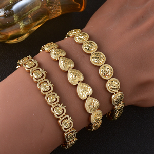 Zeadear Juego de Pulseras de Cadena de Aleación de Cobre Chapadas en Oro de 18K con Circonitas en Forma de Corazón de Fruta para Mujer, para Aniversario - Product Image 2