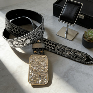 Ceinture décontractée rétro unisexe en alliage avec boucle à motif en relief, argentée et gravée, homologuée directement par les fabricants - Product Image 2