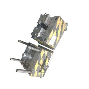 Nuevas Piezas Metálicas de Moldeo por Inyección Personalizadas, Molde de Inyección de Hierro, Soporte para Laptop, ABS, PP, PC, Multimaterial, OEM/ODM, ISO9001 - Product Image 3