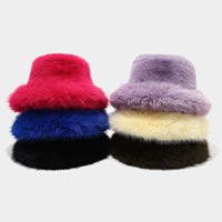 Chapeau Bob Automne Hiver en Peluche Épaisse à Large Bord Chaud Style Urbain Accessoire Photo Décontracté
