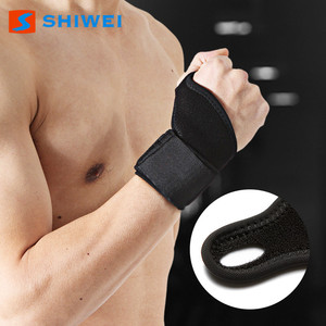 Shiwei Wrist Brace <b>Black</b> Adjustable <b>Wrap</b>-On Support For Men Basketball Protection - Product Image 2
