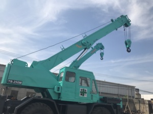 90% Kondisi Baru 25 Ton Crane Truk Bekas Tadano TR250M Crane Hidrolik Mobile Crane Segala Medan TR250 - Product Image 5