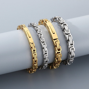 <span class=keywords><strong>Set</strong></span> di <span class=keywords><strong>Collana</strong></span> <span class=keywords><strong>e</strong></span> <span class=keywords><strong>Bracciale</strong></span> da <span class=keywords><strong>Uomo</strong></span> VEROMCA in Acciaio Inossidabile Stile Imperatore Bizantino di Lusso Hip Hop - Product Image 2