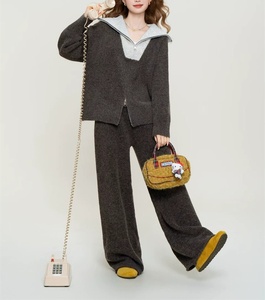 Conjunto de Suéter Casual de Otoño para Mujer, Chaqueta de Lana Transpirable con Capucha de Piel de Zorro, Pantalones Largos de Secado Rápido, Estilo Cálido de Otoño - Product Image 6