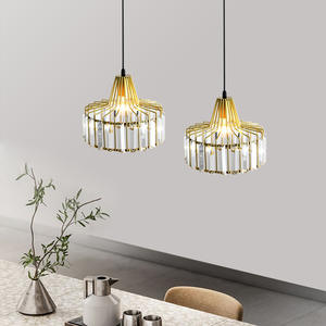 Candelabro de mesa de comedor de cristal creativo moderno, pequeña lámpara colgante para Hotel, restaurante, iluminación <span class=keywords><strong>Deco</strong></span> - Product Image 1