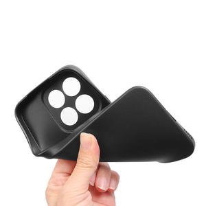 <span class=keywords><strong>Coque</strong></span> arrière noire mate populaire pour Huawei <span class=keywords><strong>Honor</strong></span> 4C Huawei <span class=keywords><strong>Honor</strong></span> V10 <span class=keywords><strong>Honor</strong></span> 7i <span class=keywords><strong>Coque</strong></span> de téléphone portable en TPU silicone antichoc souple - Product Image 5